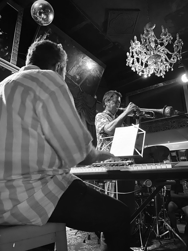 Organigram Trio