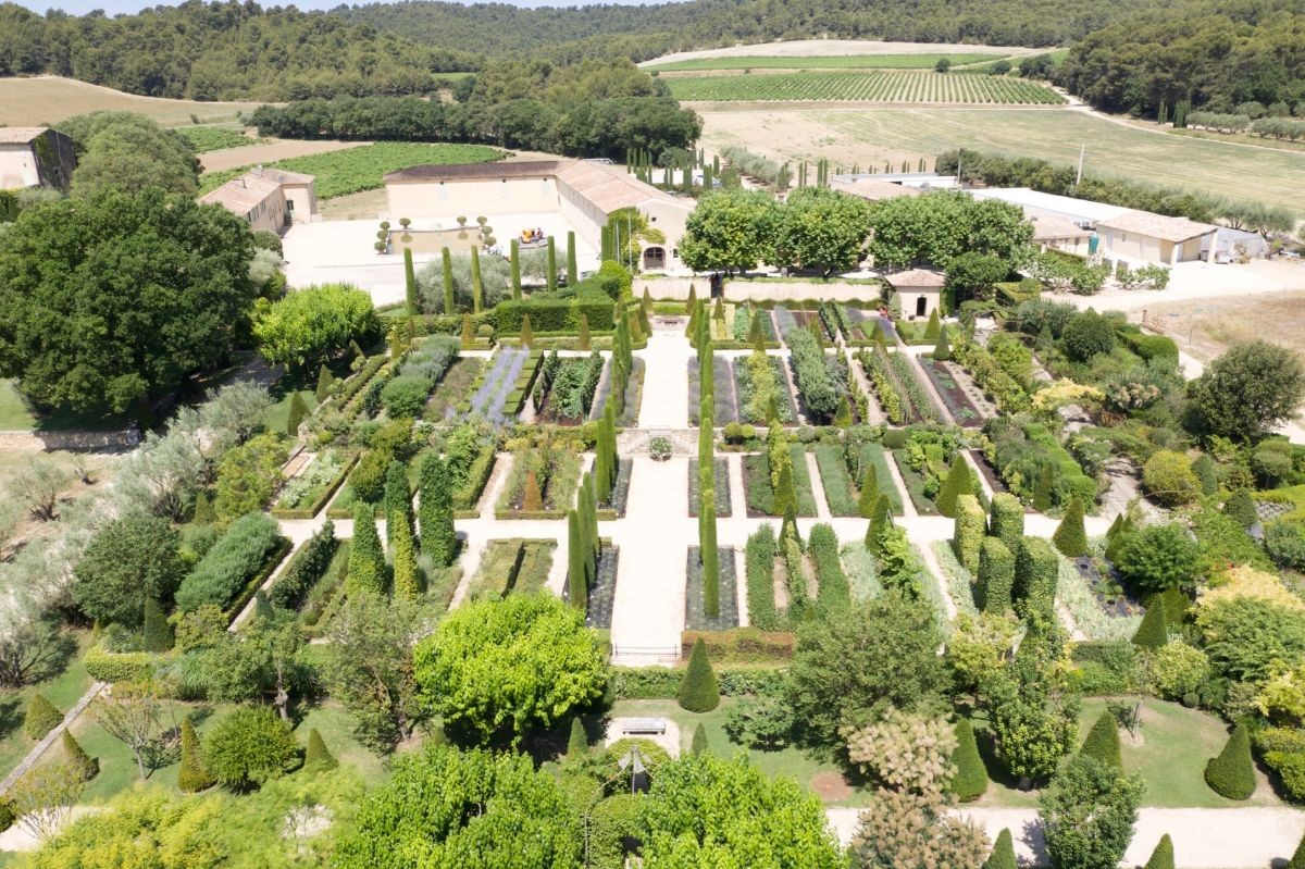 Chateau Val Joanis 15803122811260