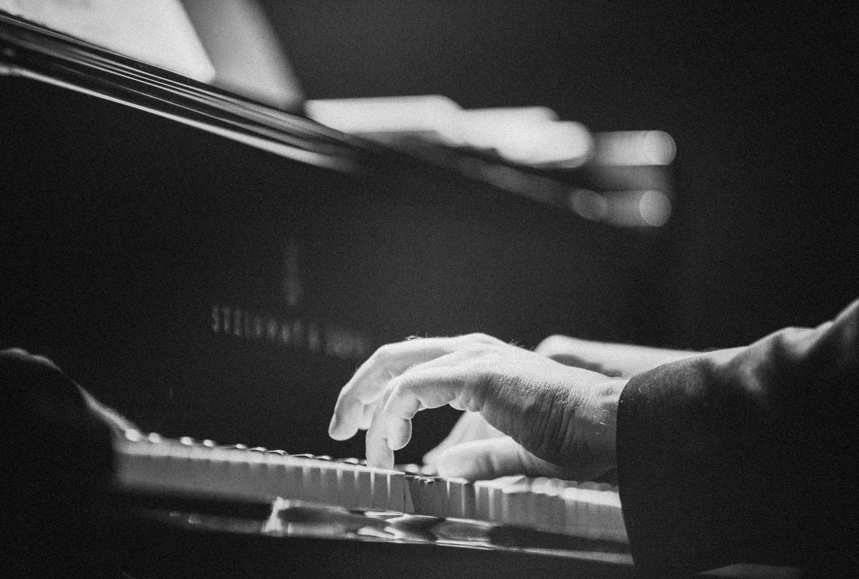 A jazzman playing piano